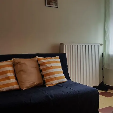 Apartment Platan Fak Arnyekaban